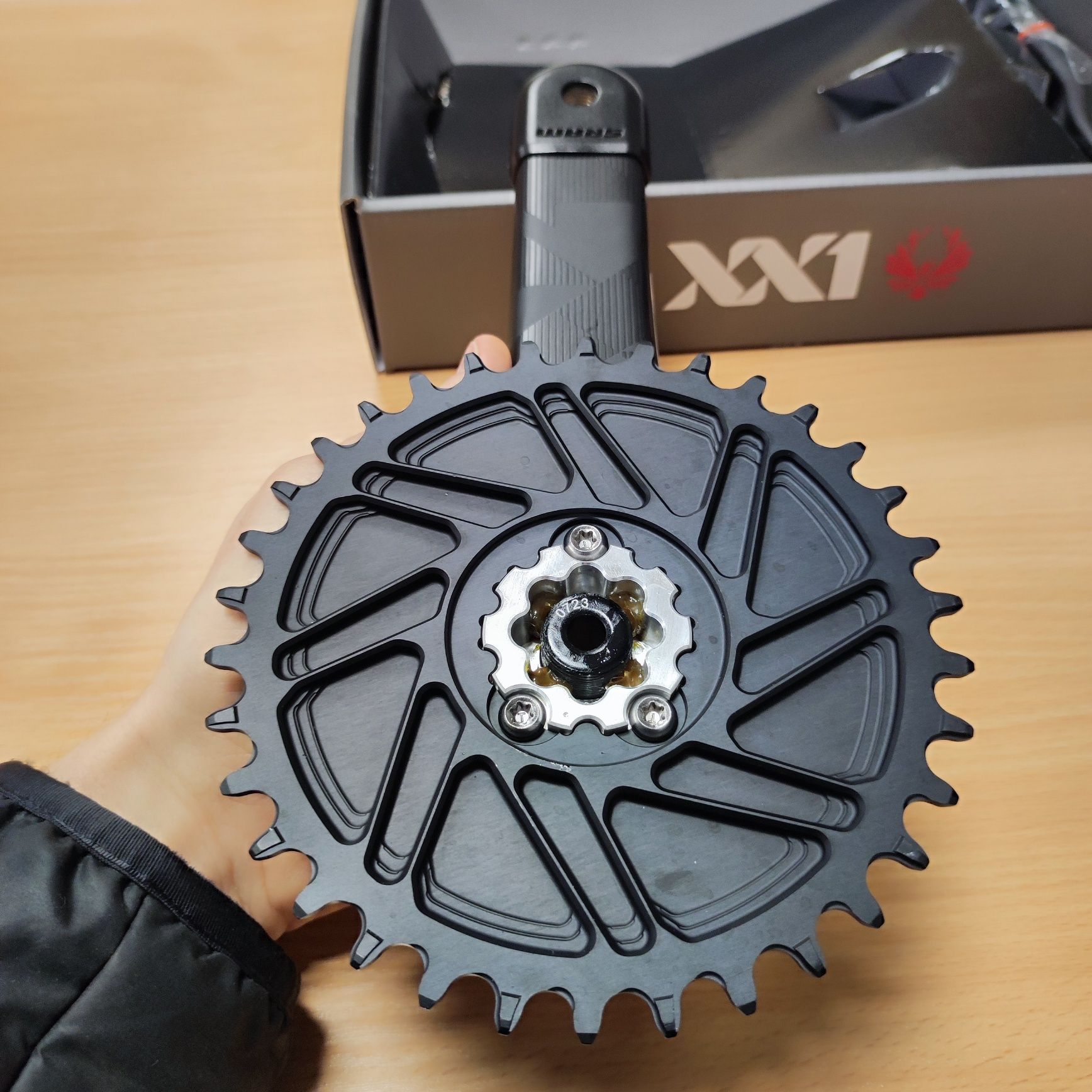 Korba SRAM XX1 Boost DUB SL 175mm z tarczą Carbon-Ti 34T NOWA