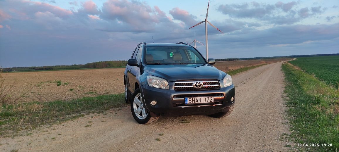 Toyota RAV4 2.2 4x4 | 2007 | Podgrz. szyba, fotele, klima 2-stref
