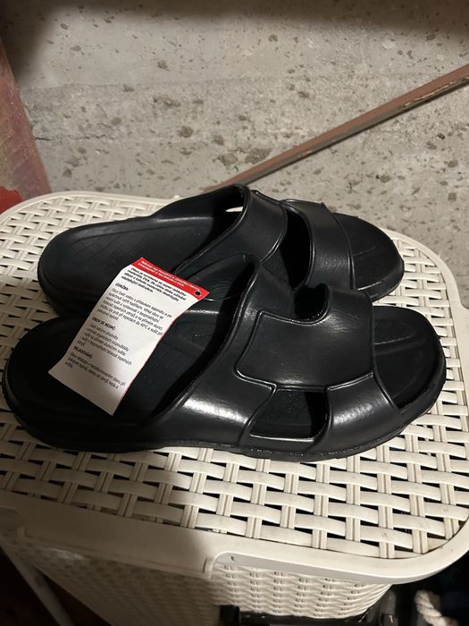 Nowe klapki wojksowe Mon rozmiar 41