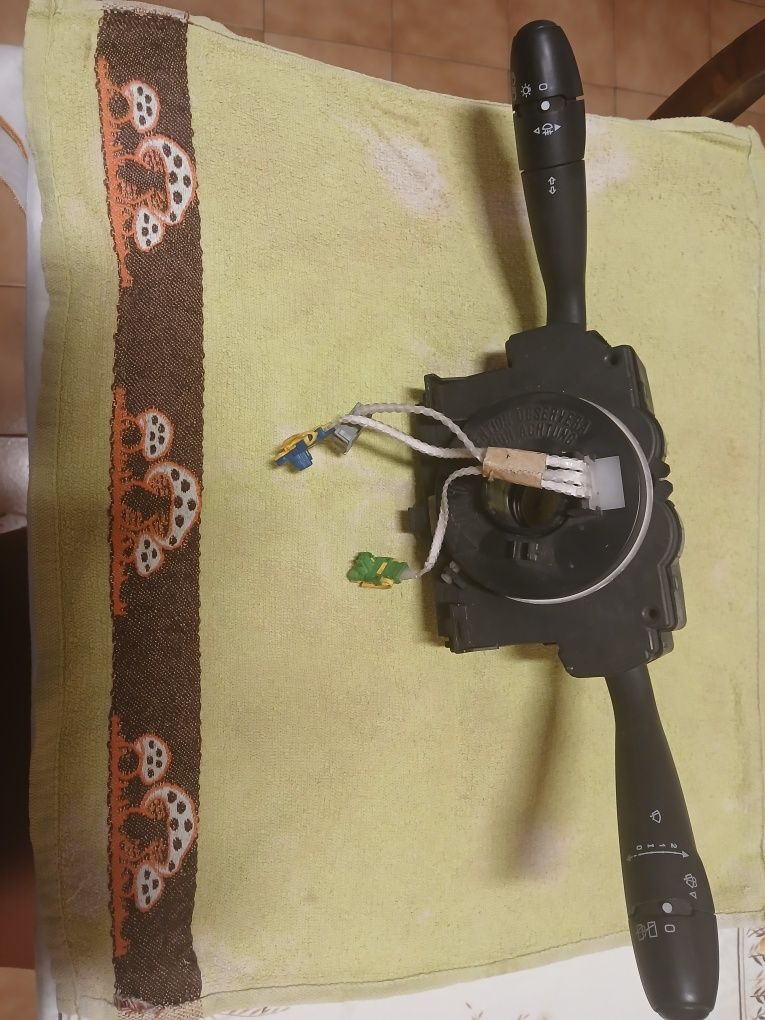 Vendo fita do airbag peugout 206 mais comutadores