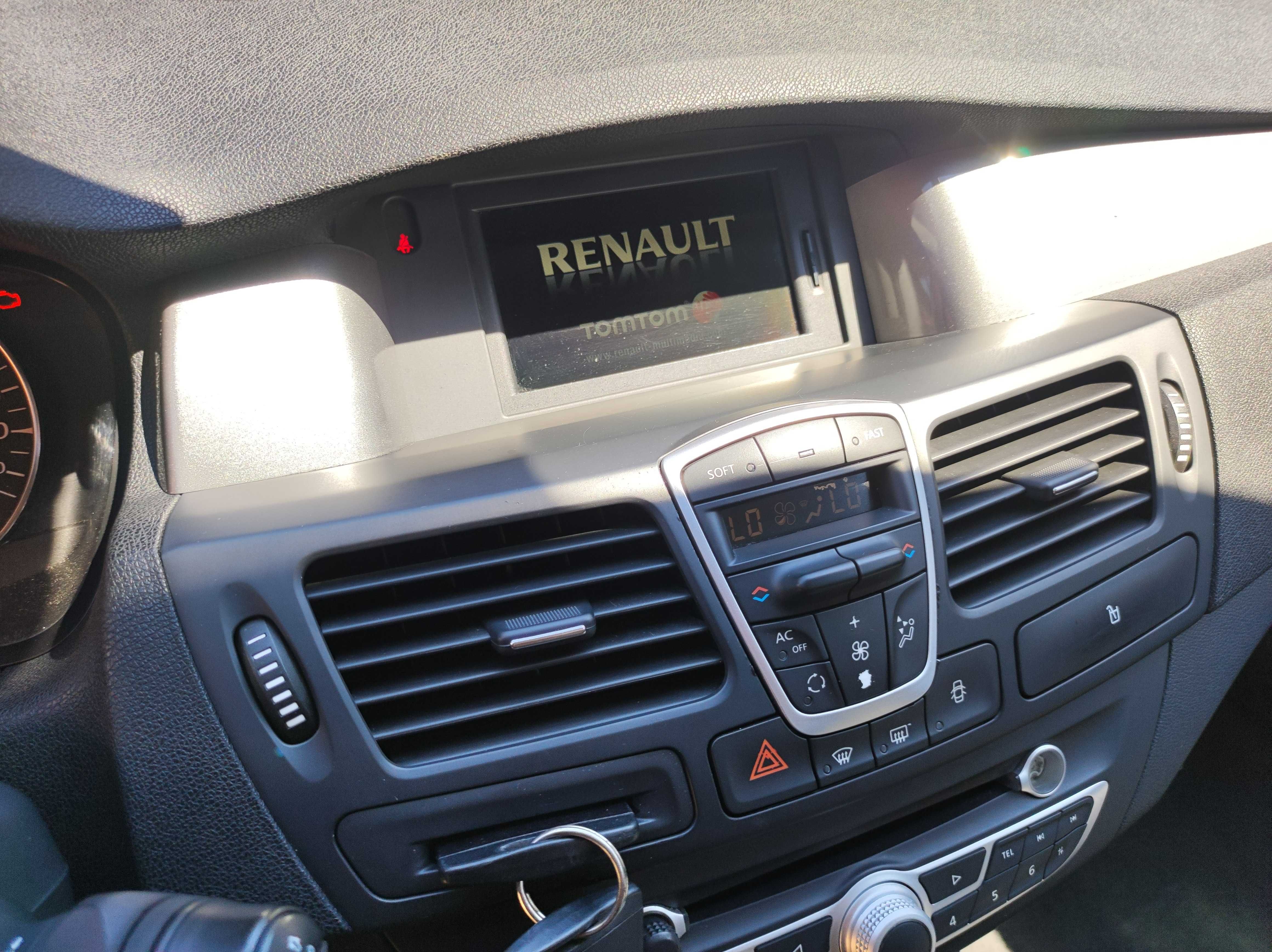 Renault Laguna 2011 рік