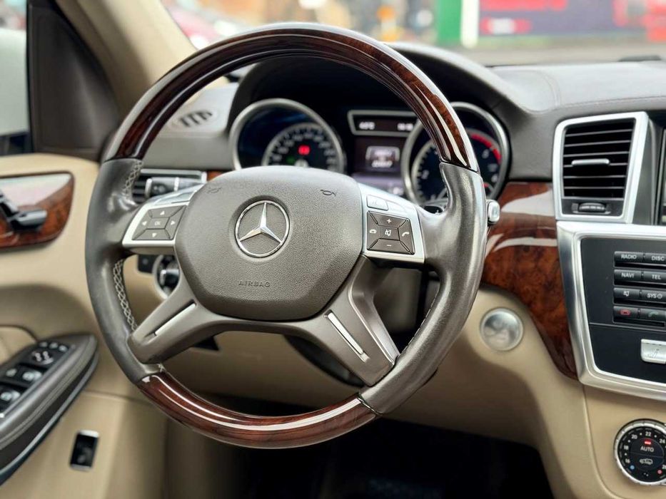 Продам  Mercedes-Benz GL-Class 2013. Можна в розстрочку, під викуп.