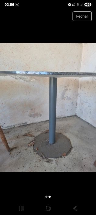 Mesas em crespa exterior