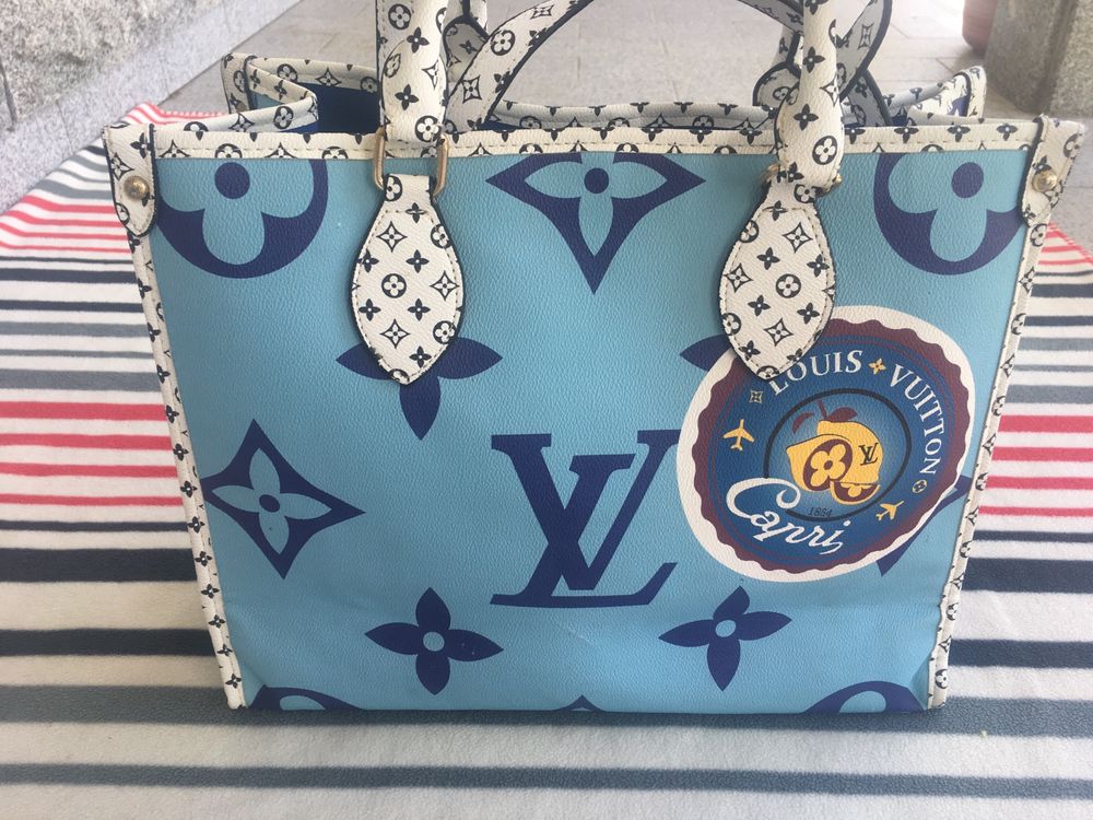 Mala Louis Vuitton ( Edição Limitada )