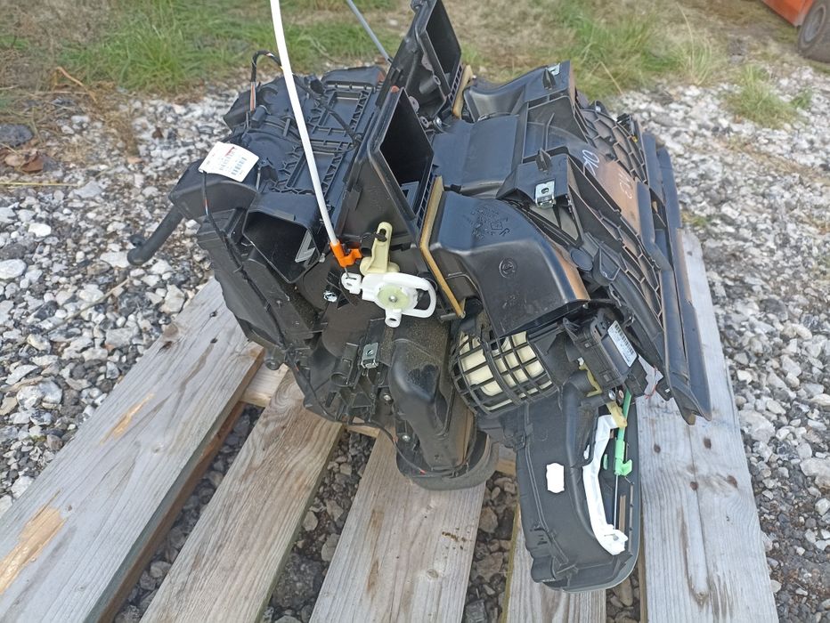 Nagrzewnica Renault Megane 3 wentylator opornica parownik kompletna EU