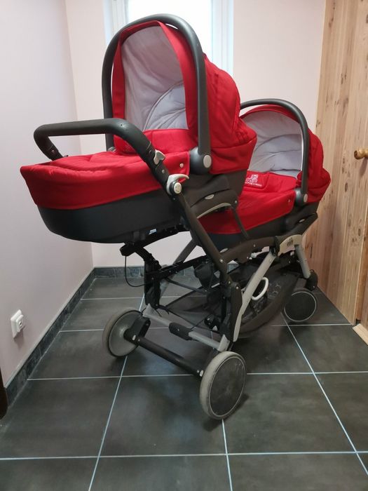 Транспорт для двойни