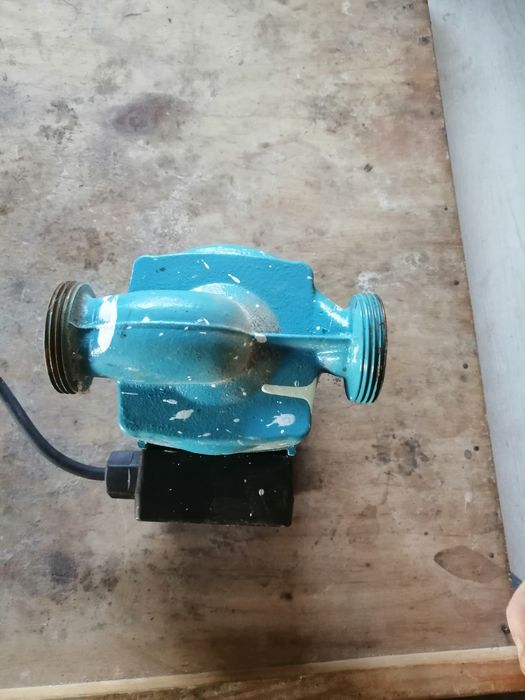 Насос циркуляційний