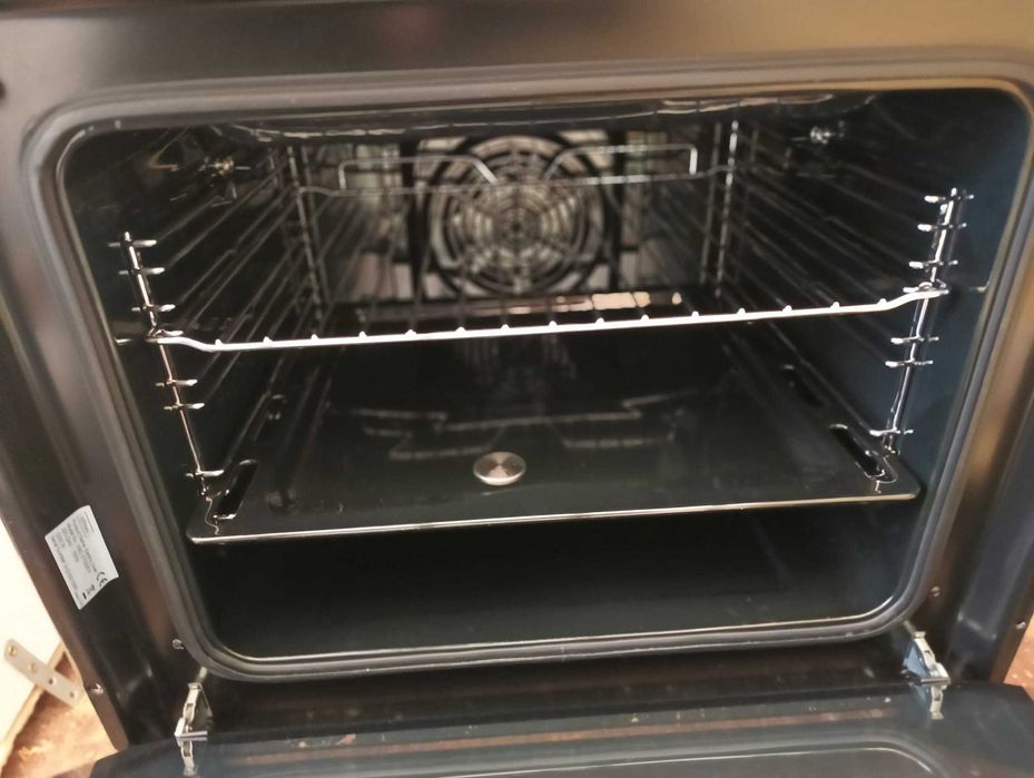 Piekarnik KERNAU KBO0752SKX nieużywany