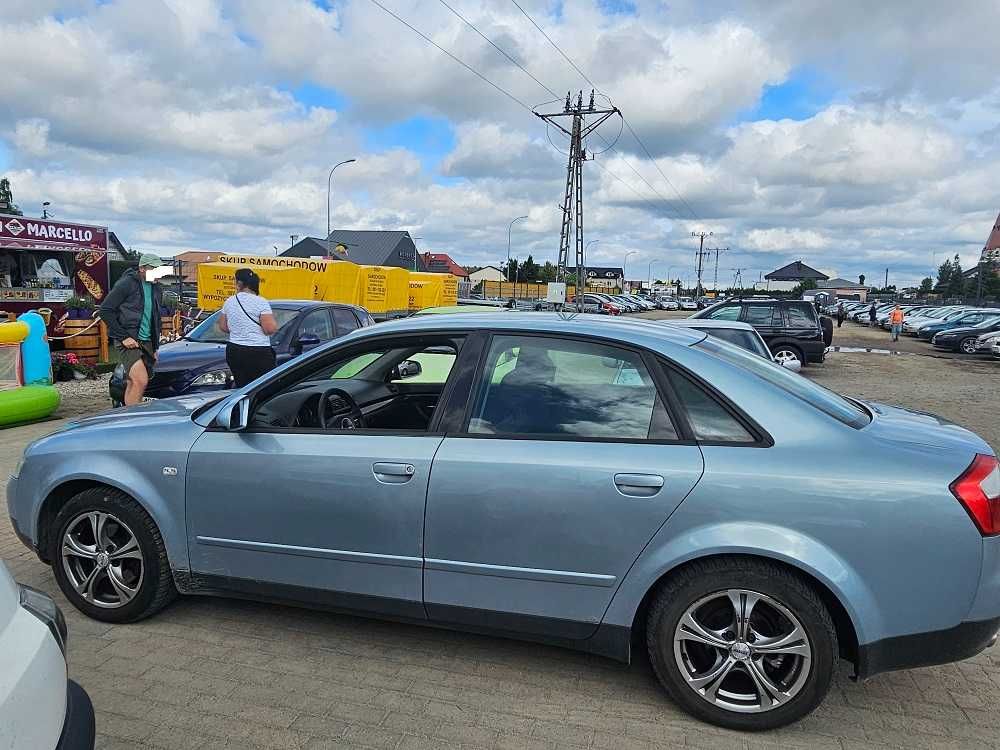 Audi A4 B6 2003/2.0benz+LPG/131km/automat/oplaty aktualne