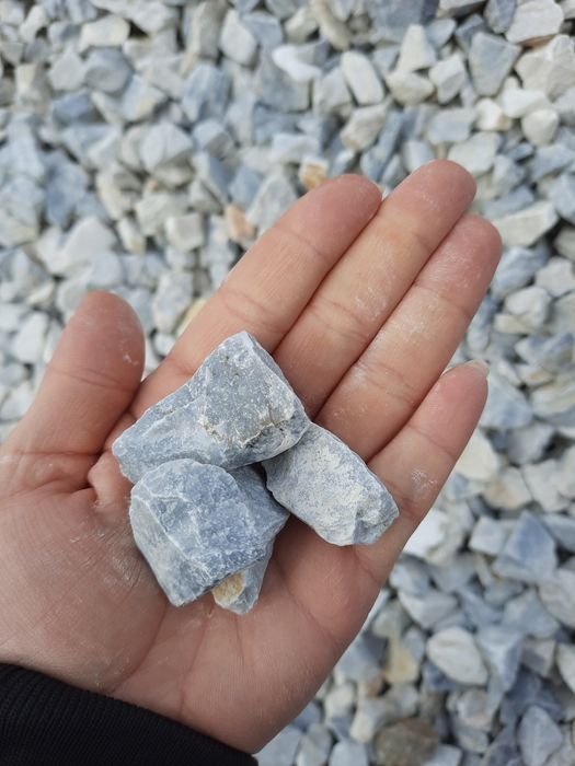 Kamień ozdobny grys marmurowy lazur niebieski