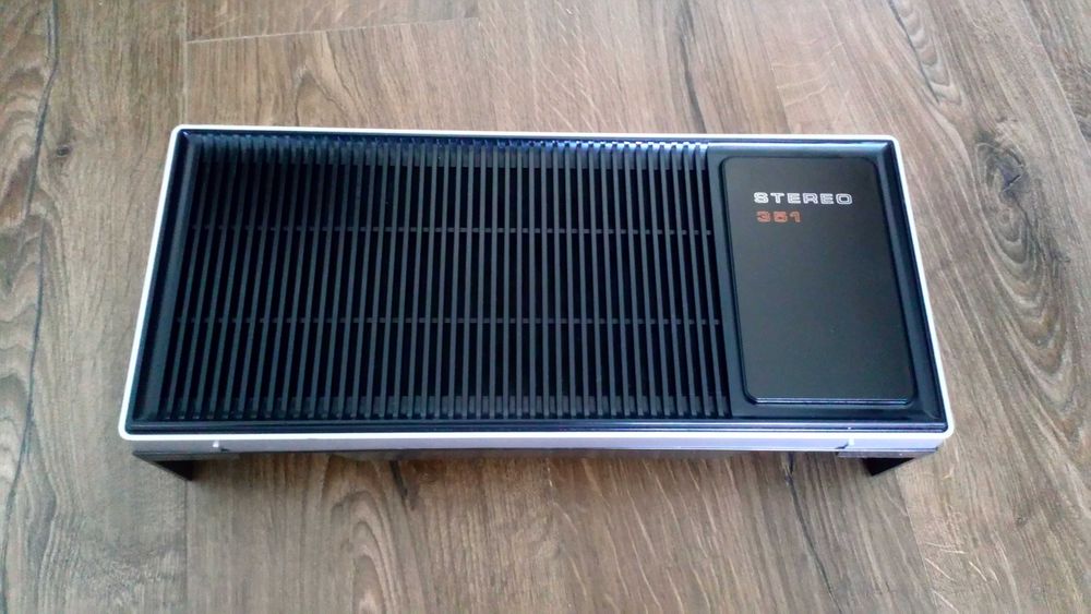 Gira-Discos Philips 351