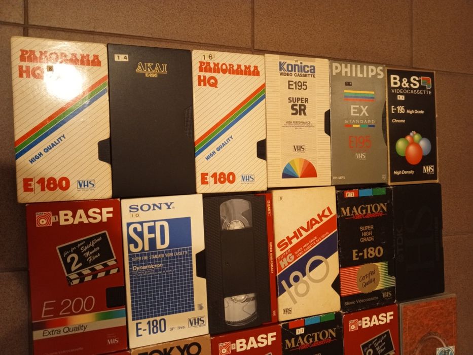 Zestaw kaset VHS 18 szt. Okazja!!! Polecam!!!