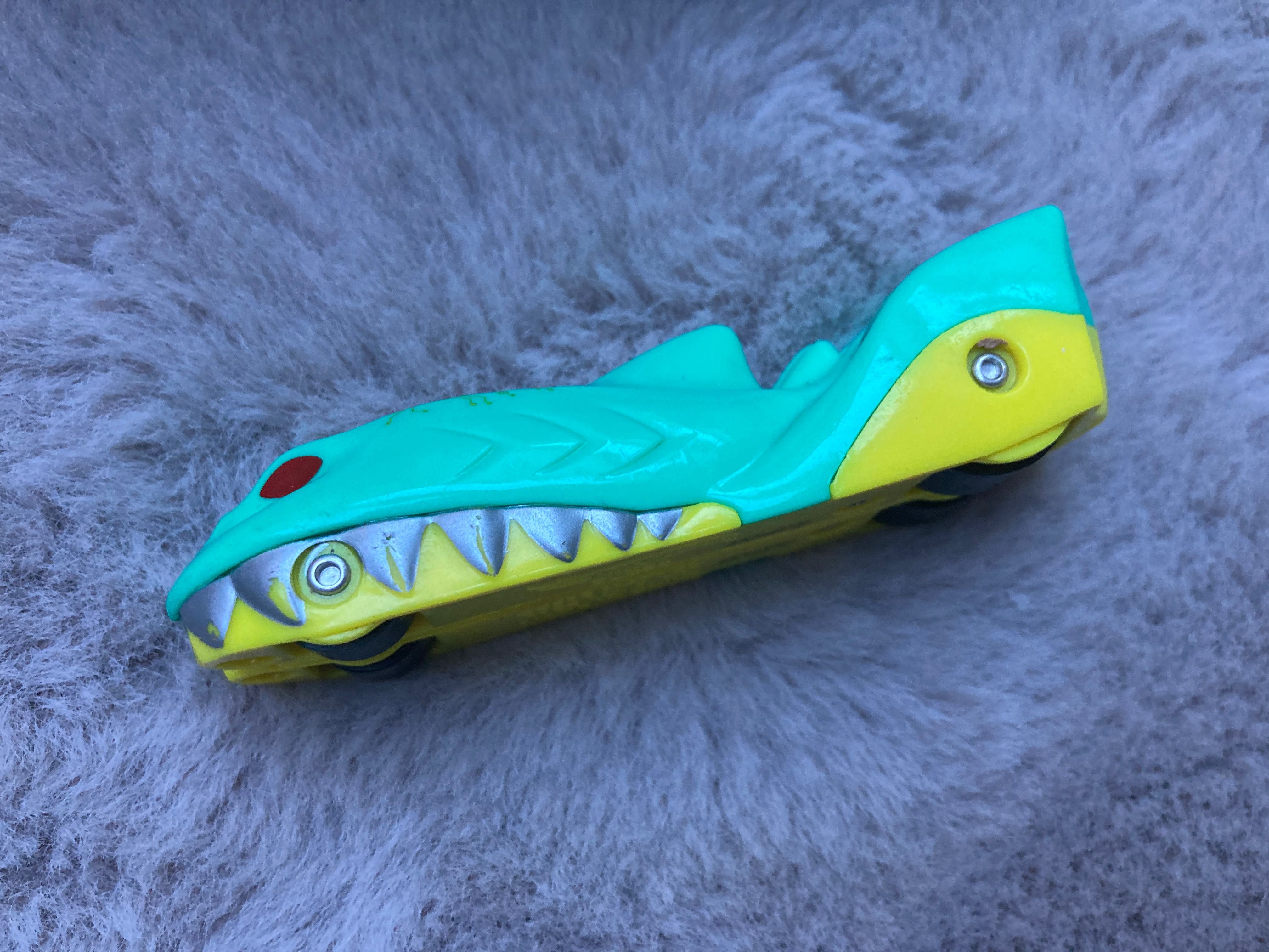 Tor Hot Wheels + 3 auta PIŁA samochodowy Split Speeders