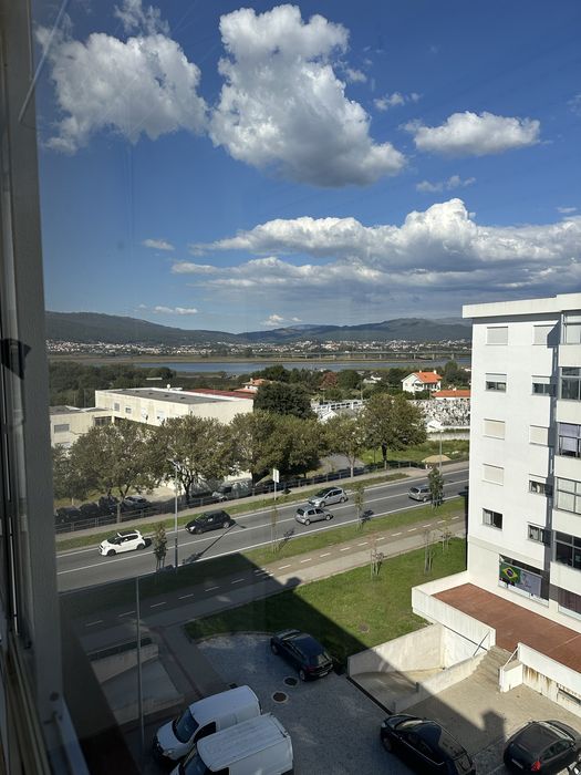 Alugo T3 em viana do castelo  5 minutos da cidade 5 minutios do rio