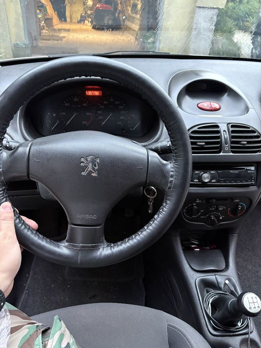 Peugeot 206 1.4 HDI bardzo oszczędny 4,5l na dojazdy 2008 dwa miejsca