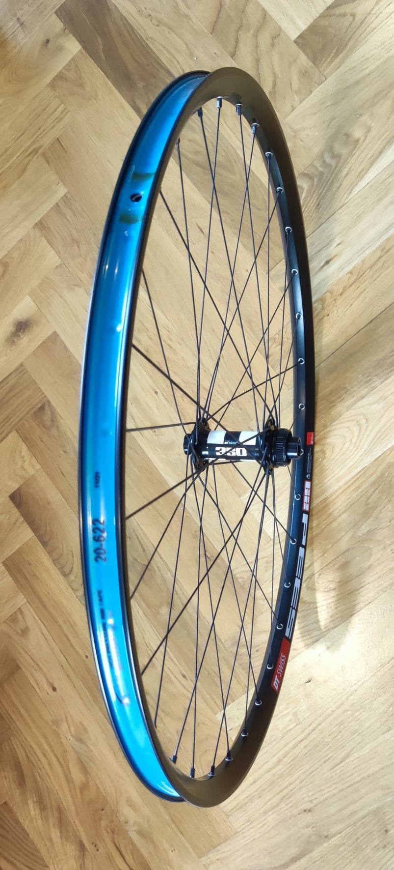 Koło rowerowe przednie MTB Gravel DT SWISS 350 110x15 // DT SWISS 29"