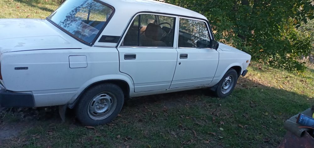 Продам ваз 2105 находу експортна гарний жигуль