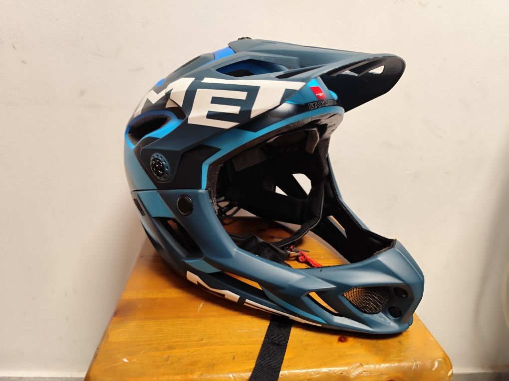 Kask fullface Med parachute M 54-58 cm