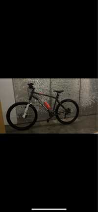 Bicicleta Rockrider BTT ST 120