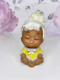 Mała, japońska, gumowa lalka vintage cry baby