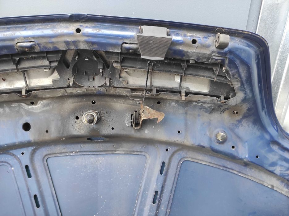 Капот Opel Meriva A