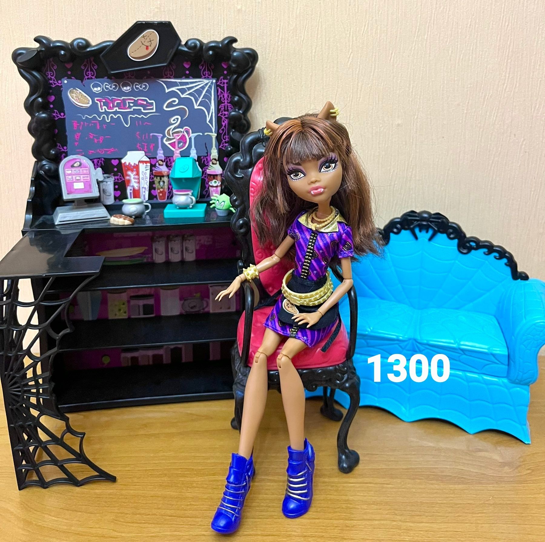 Monster high Дракулаура  Лагуна Оперетта базові б.у