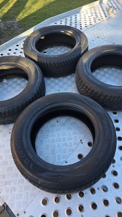 Комплект шин 225/60/17