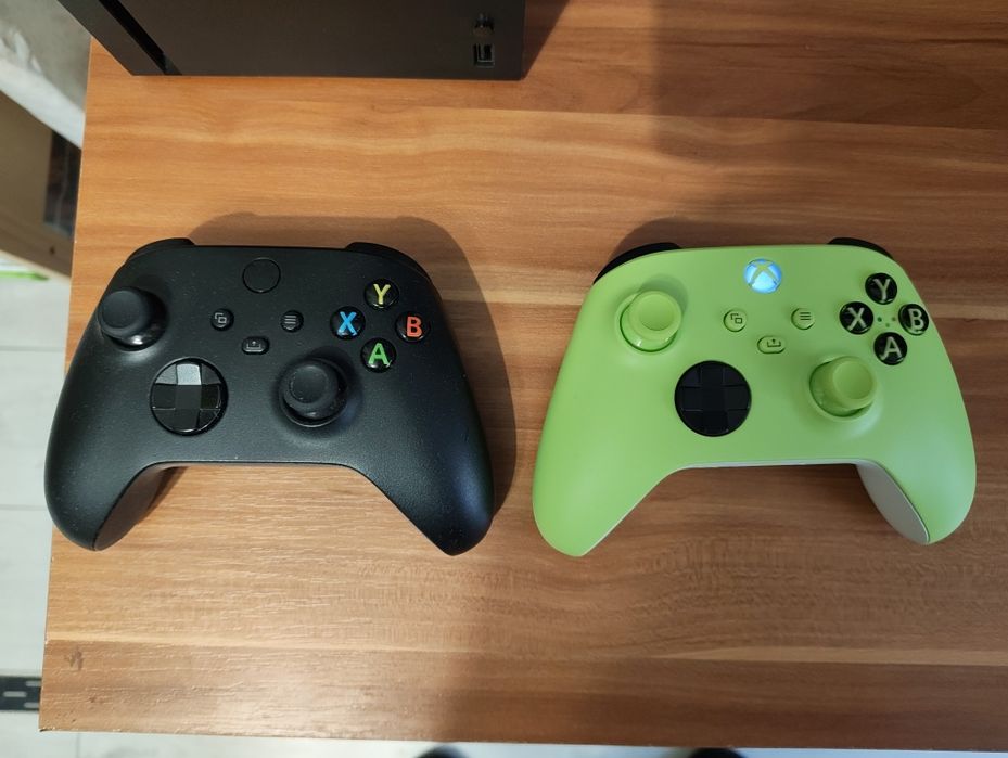 Xbox series X + 2 гемпада