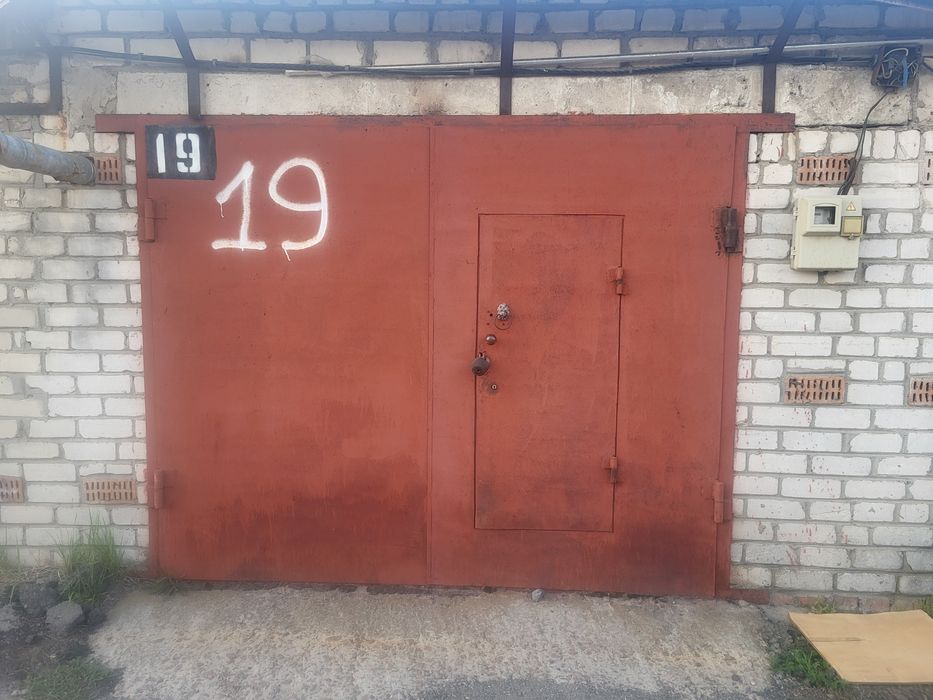 Сдам гараж в районе депо. на длинный срок