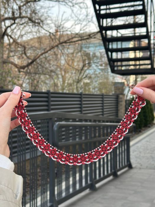 Кулон та інші прикраси