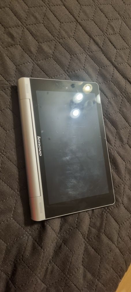 Lenovo tablet 8 60044