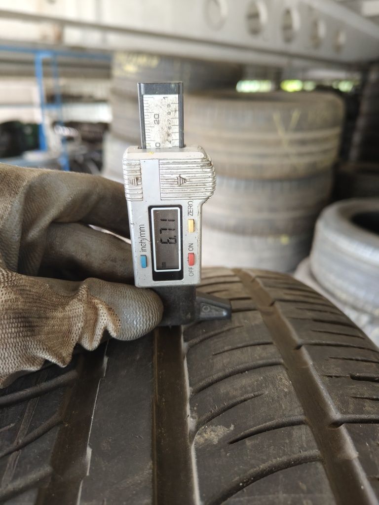255/45R20 105W Pirelli Scorpion Zero        L650/60C