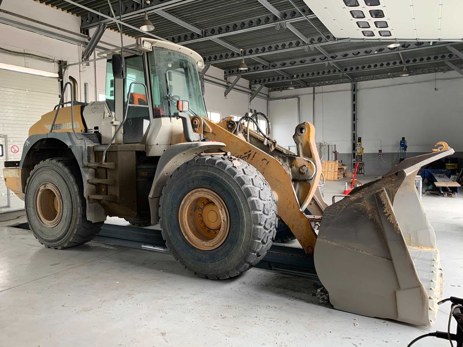 Ремонт гідравліки Manitou, JCB, Hitachi.CAT.Komatsu.Atlas.Bobcat .