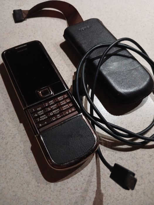 Nokia 8800 Arte продам