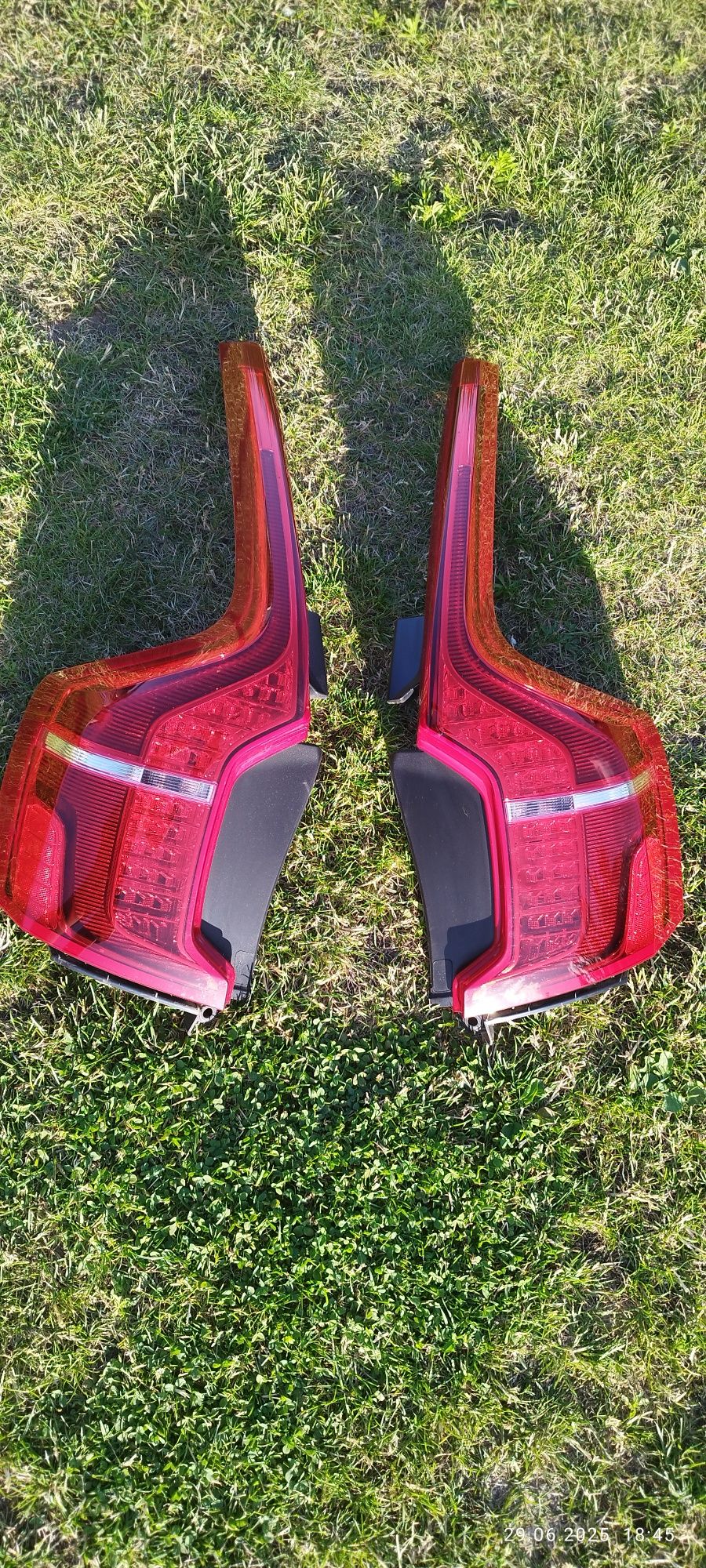 lampy tył XC90 2016 USA