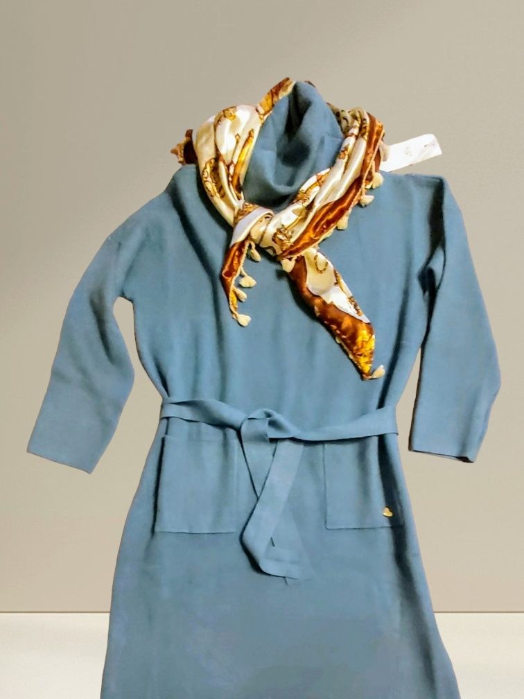 Lote de 3 vestidos de malha com bolsos