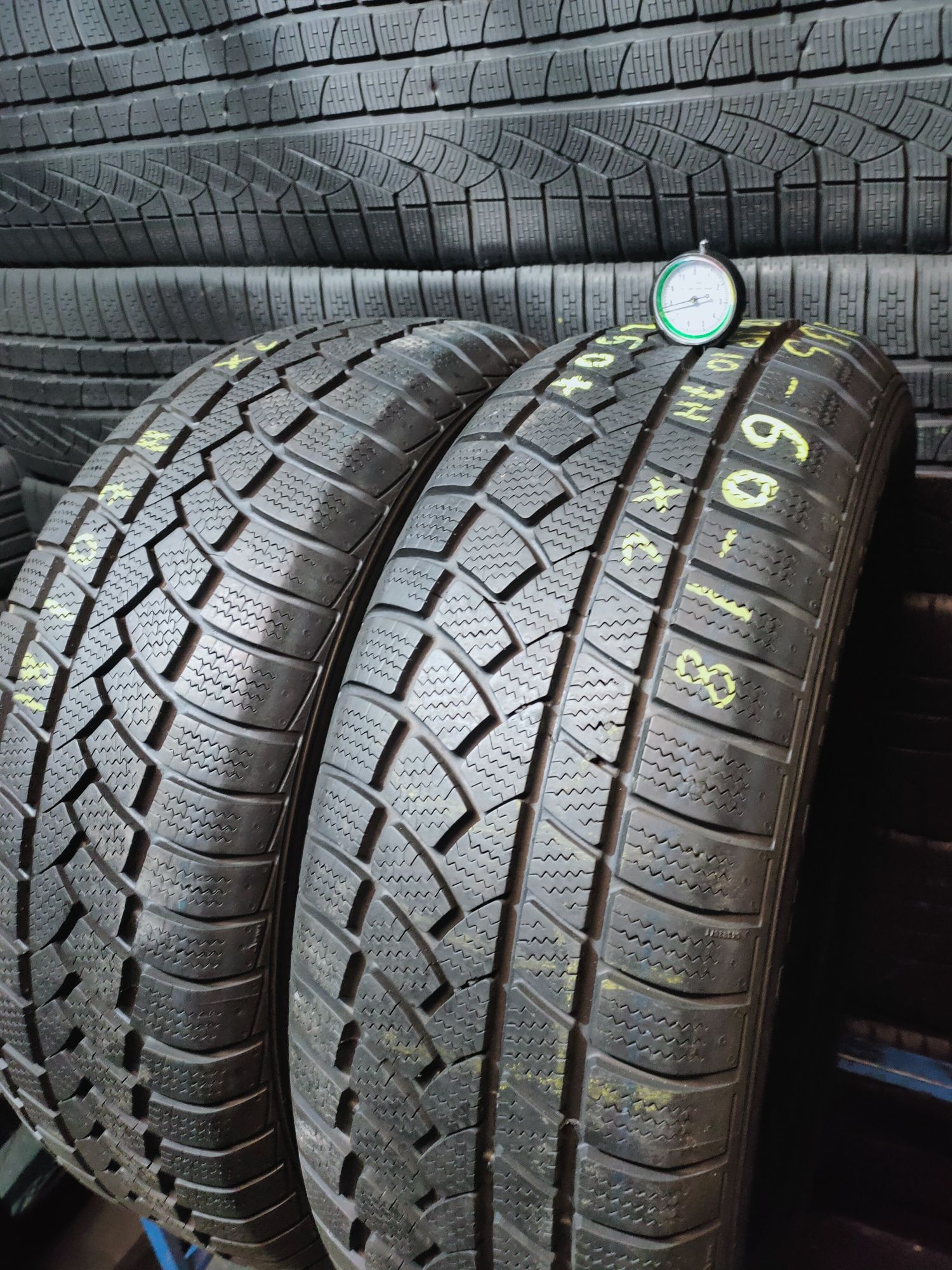 235/60R18 Continental 4x4 WinterContact 2018r 7,8mm