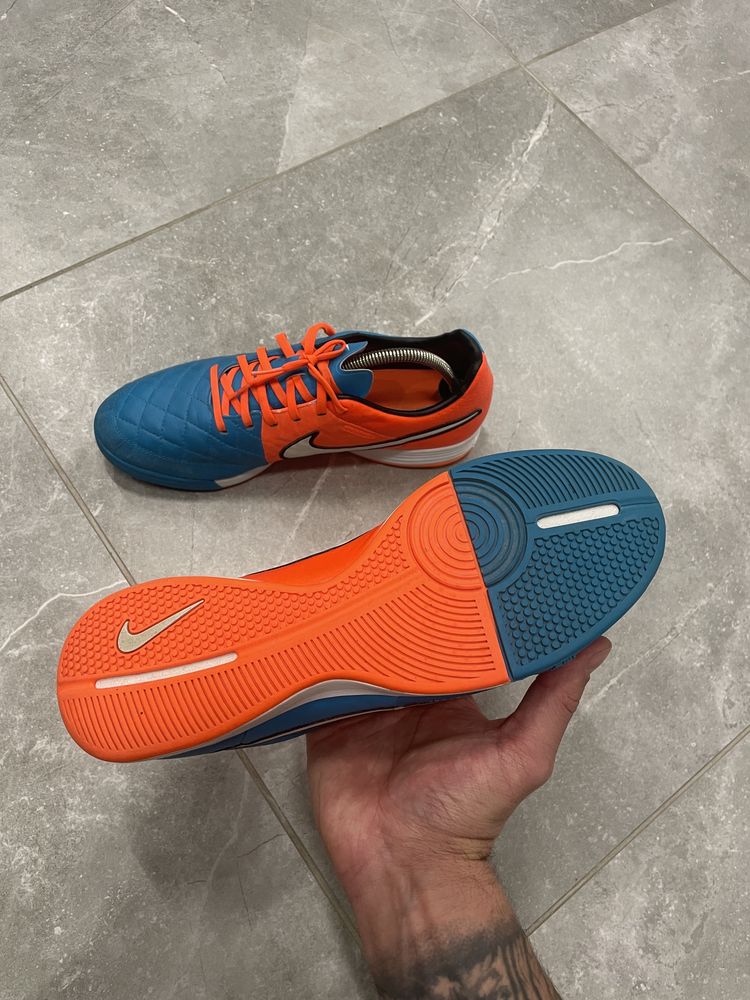 Футзалки Nike Tiempo Legacy