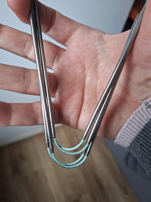 Гнучкі спиці для шкарпеток.тріо .тріо плюс один