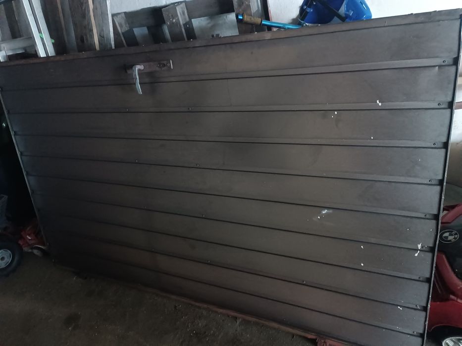 Drzwi metalowe techniczne gospodarcze
