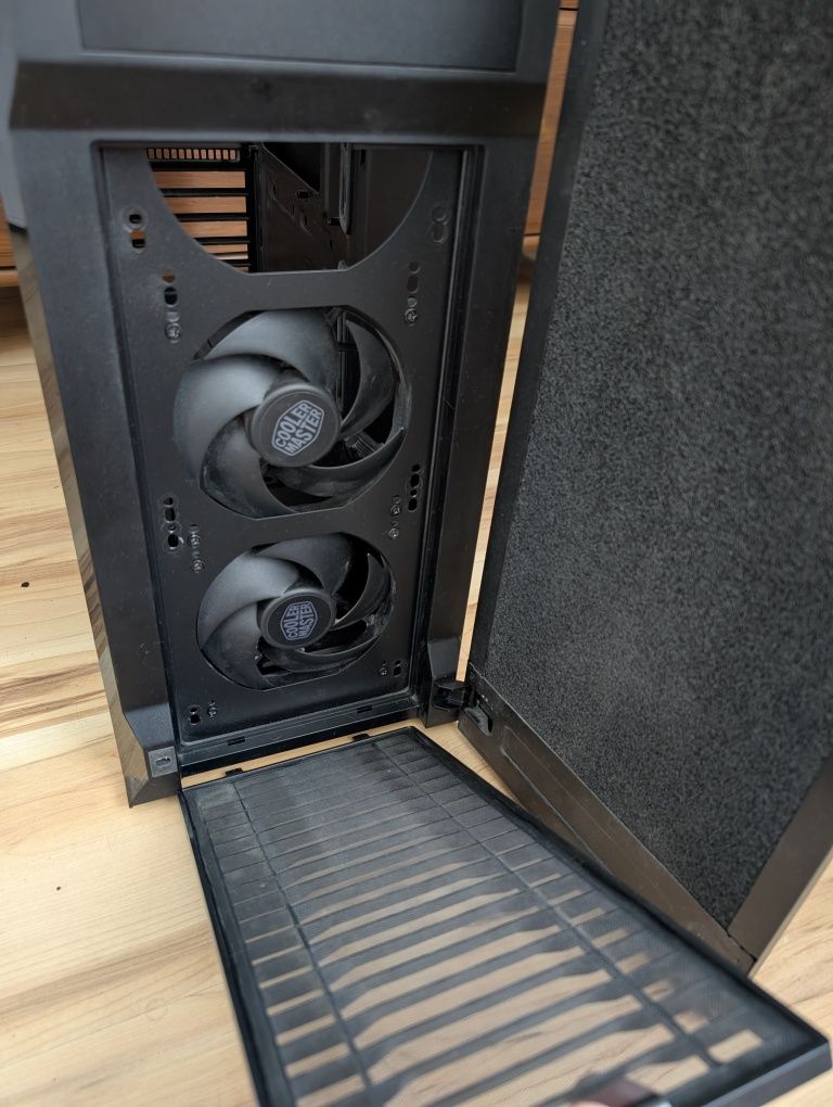 Obudowa komputera Cooler Master Silencio s600