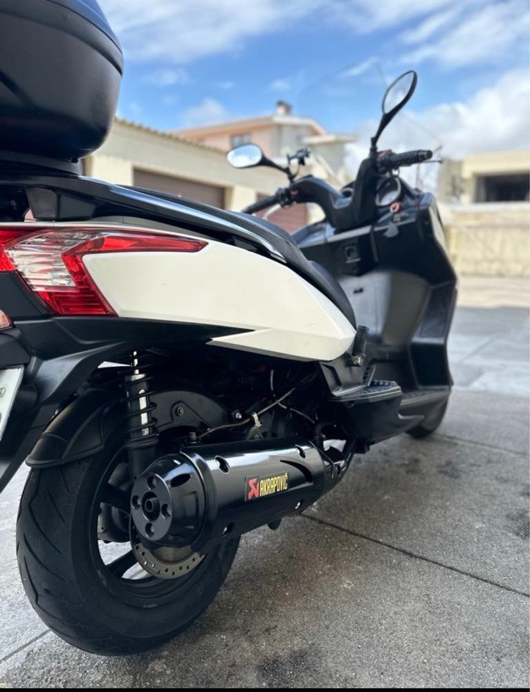 Kymco downtown 125i