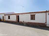 Moradia T5 para venda