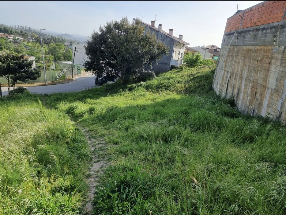 Terreno para construção de moradia com Projecto aprovado