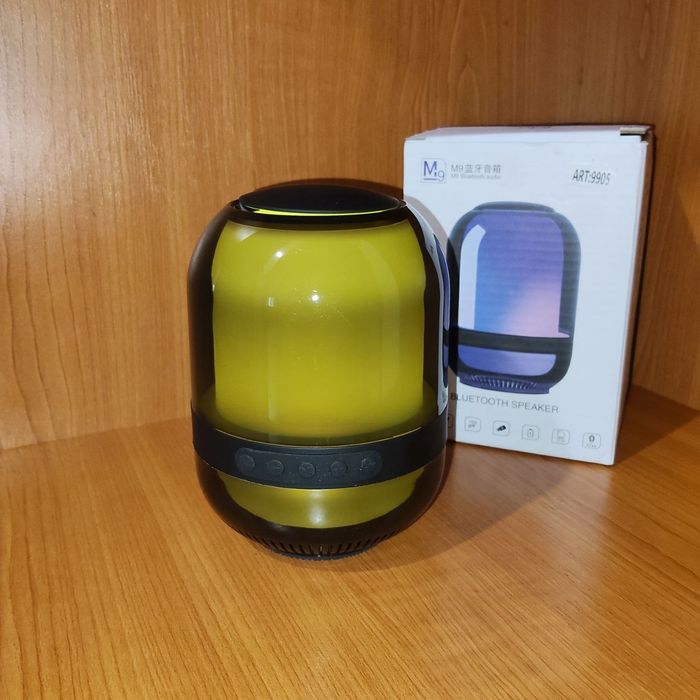 Якісна блютуз колонка нічник з Fm радіо та підсвіткою