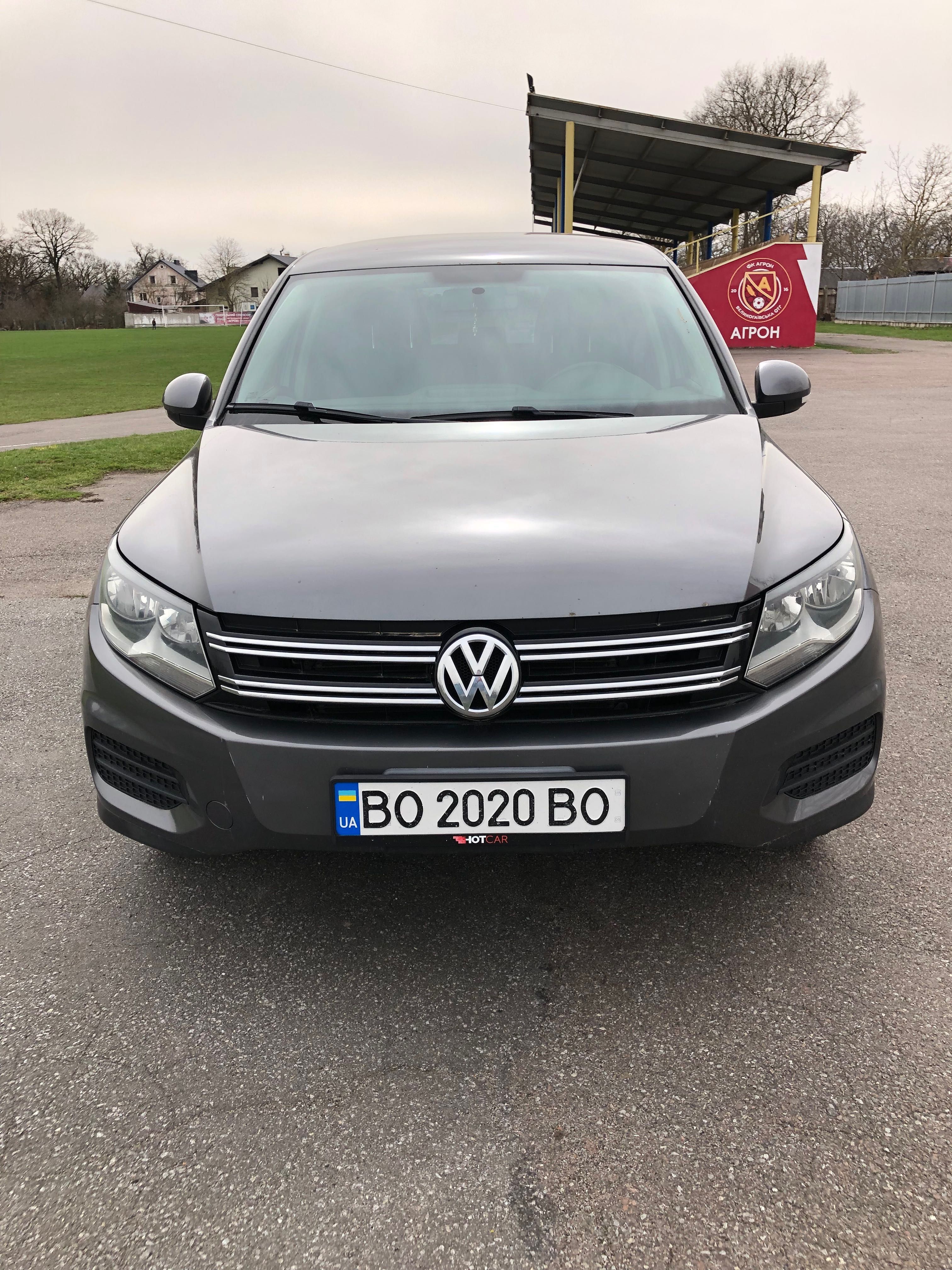 Продаю Volkswagen Tiguan