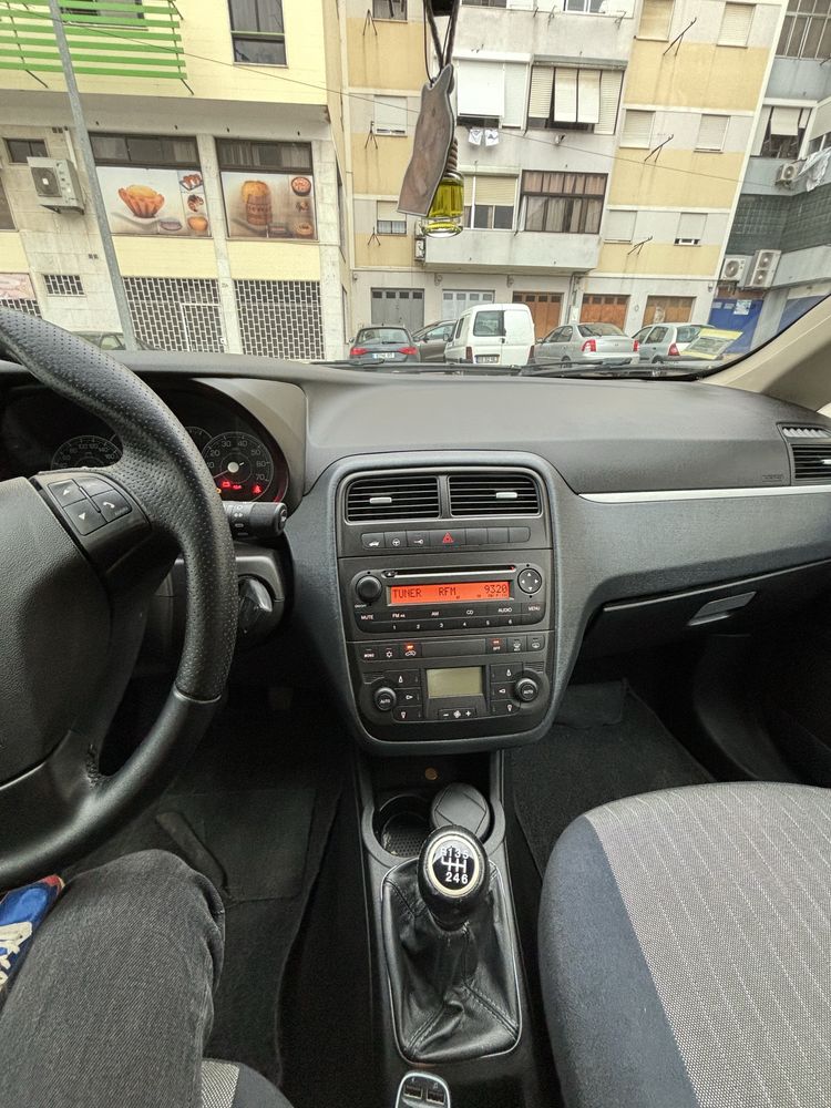 Fiat Grande Punto 1.3 Multijet c/ 125 mil km