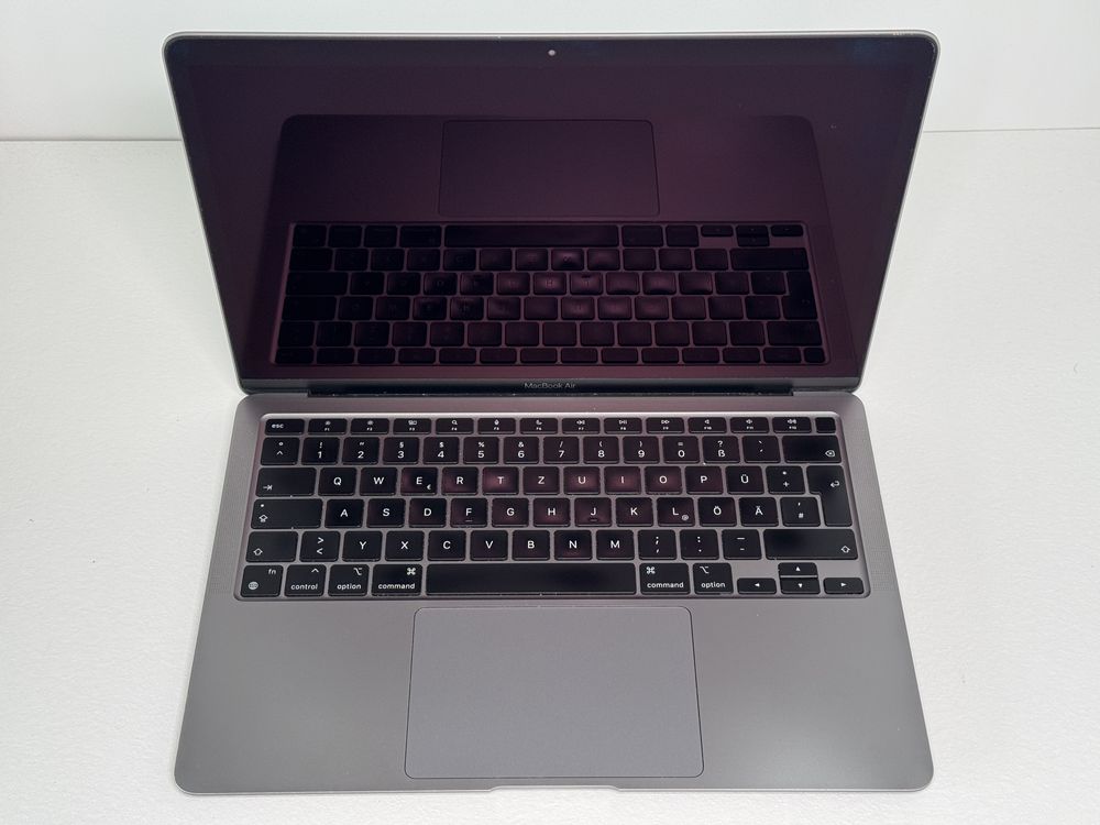MacBook Air 13 (A2337) - Apple M1/8GB/256GB - faktura VAT 23%