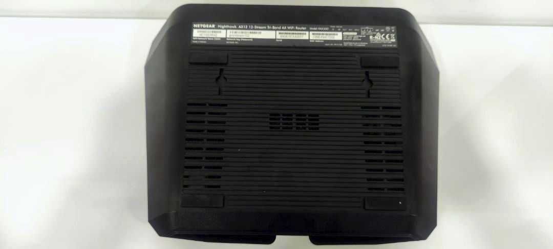 Router Netgear Nighthawk RAX200 AX11000 Mb/s WIFI 6 AX Mocny zasilacz