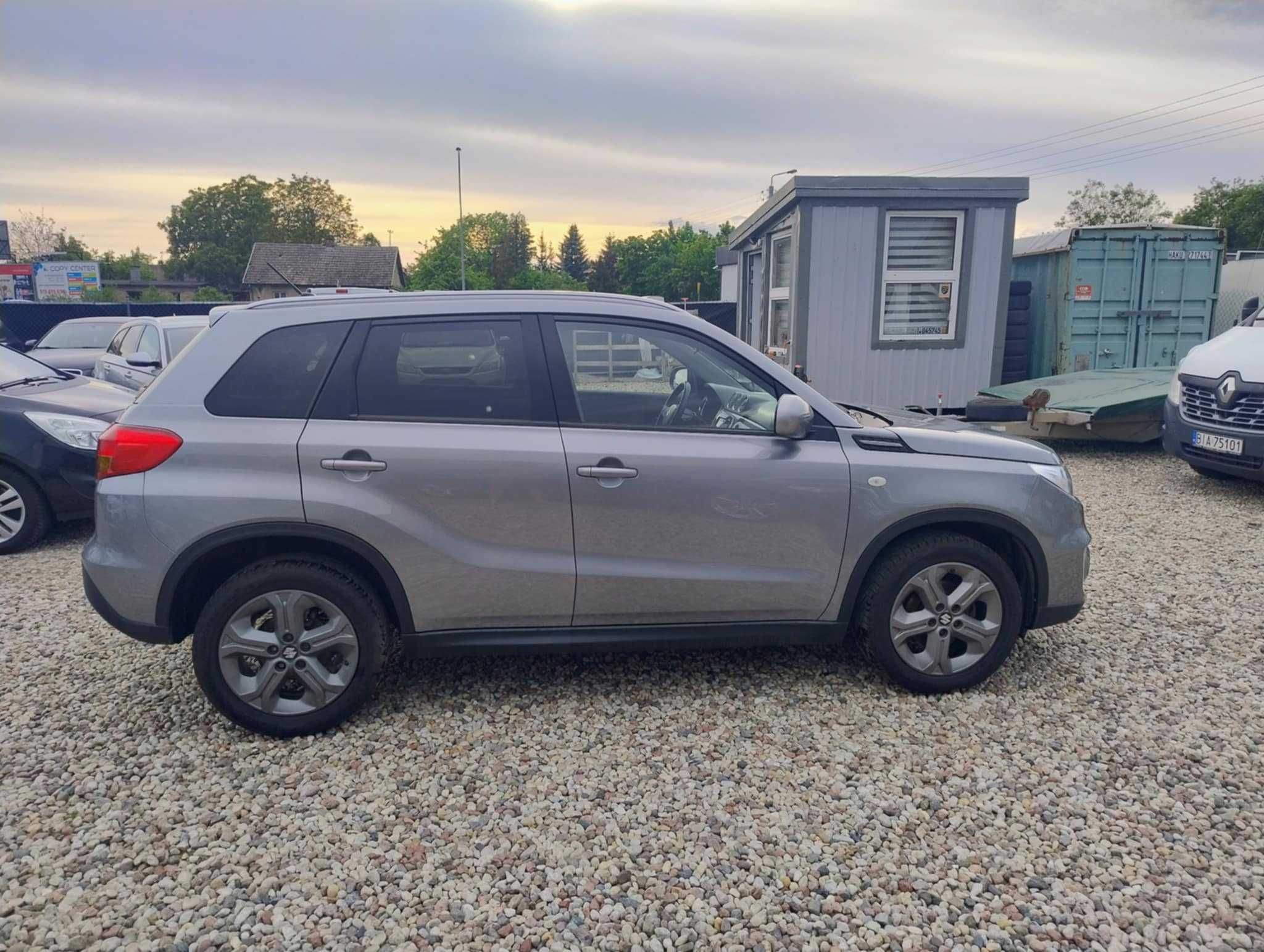Suzuki Vitara, automat 1.6, navi, grzane fotele! Serwis!